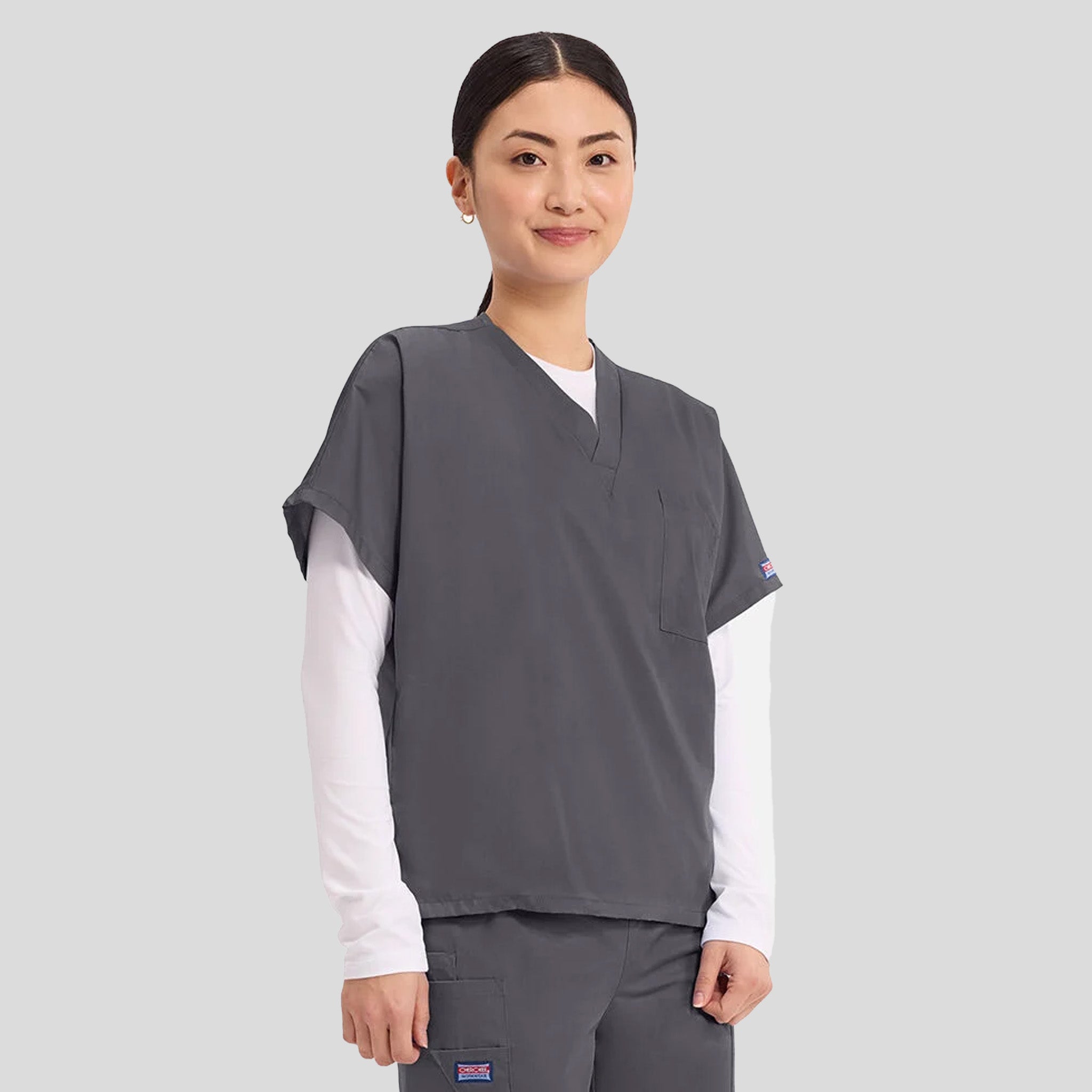 Unisex V-Neck 1 Pocket | Pewter