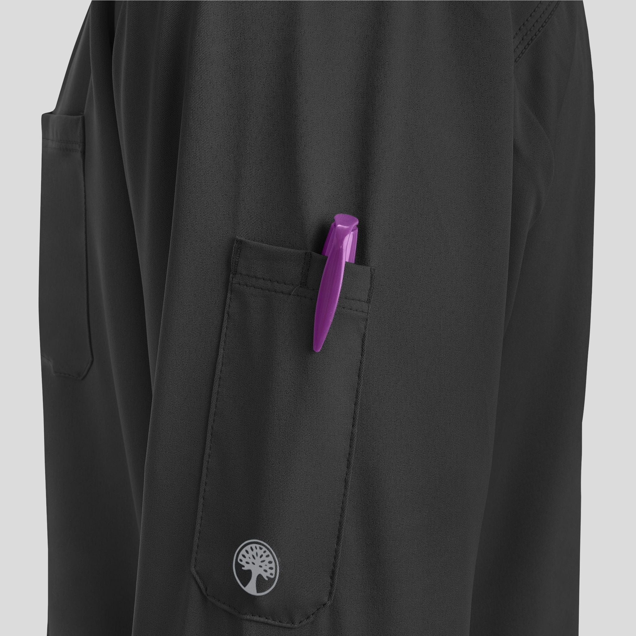 HealingHandsWorks_5590_black_sleeve