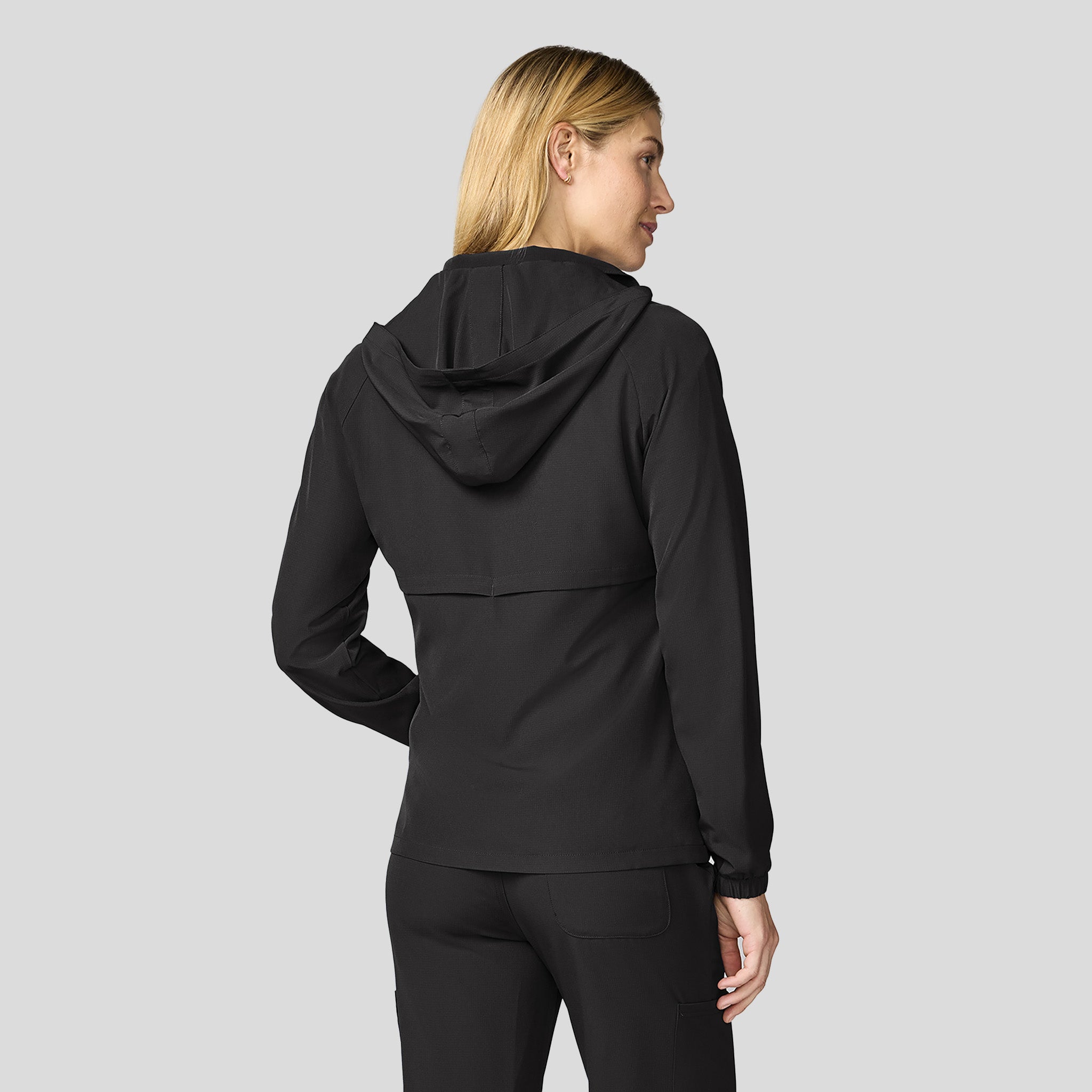 Amp Warm Up Scrub Jacket | Black