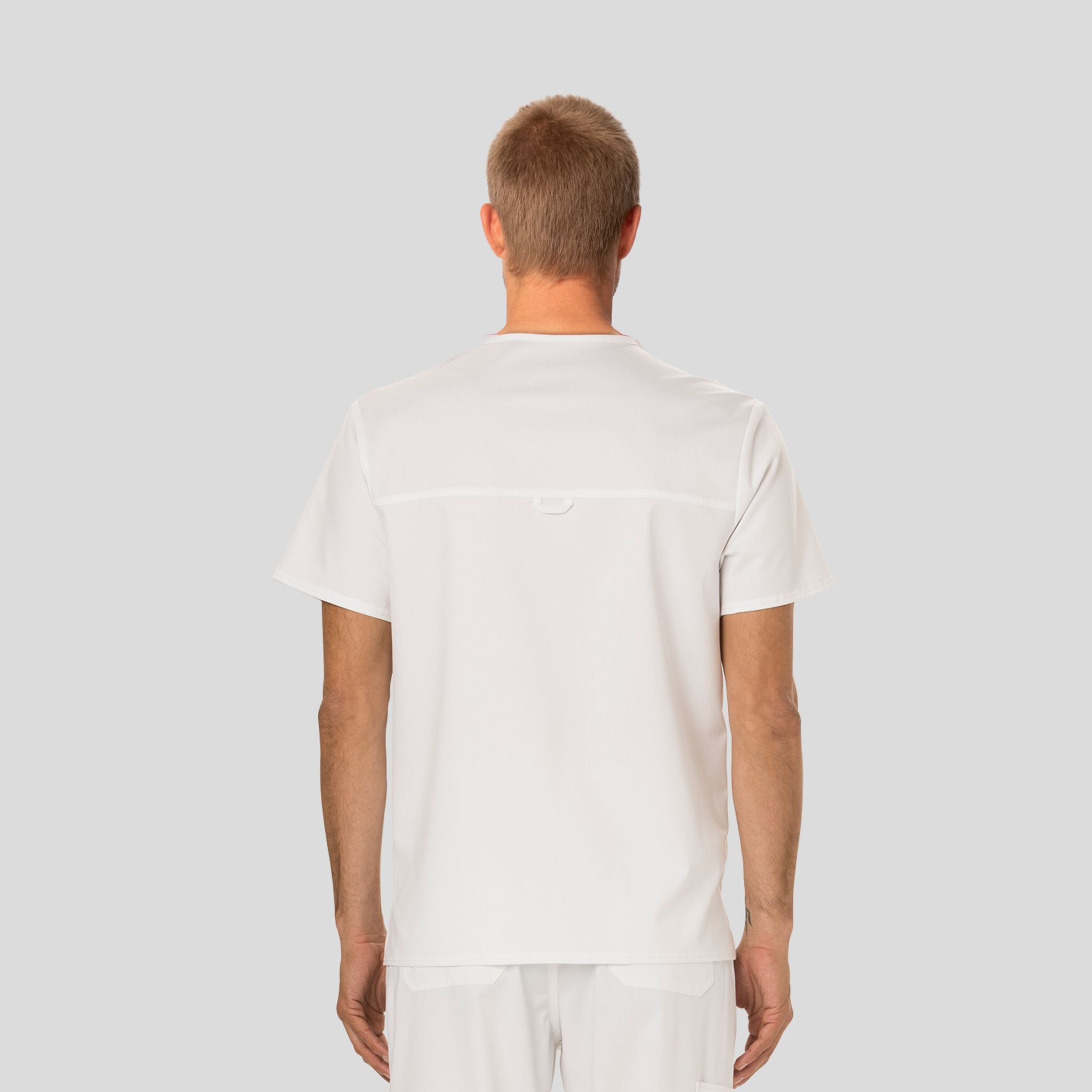 Revolution_WW690_White_Back