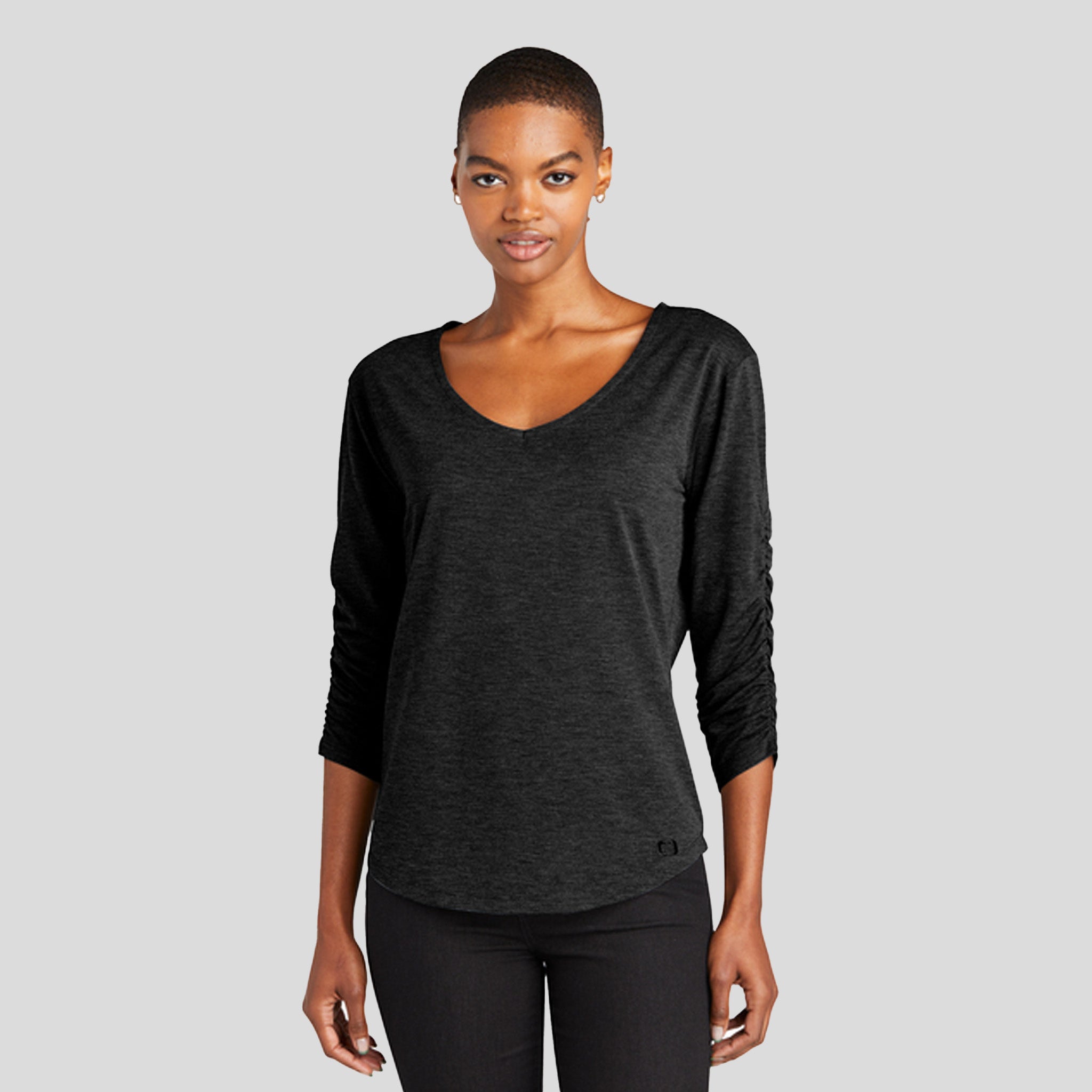 Women's Evolution V-Neck | Blacktop