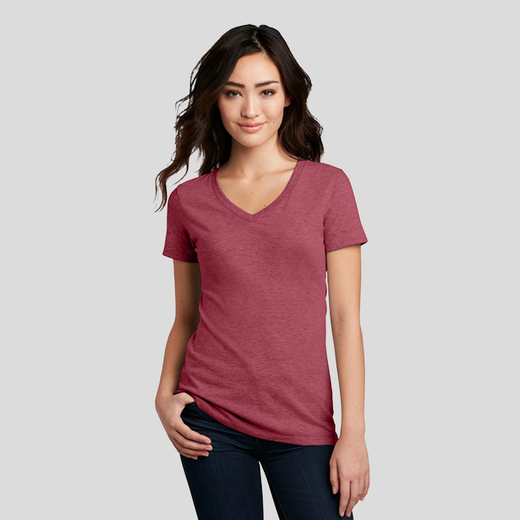 Womenโs Perfect Blendยฎ CVC V-Neck Tee | Heathered Red