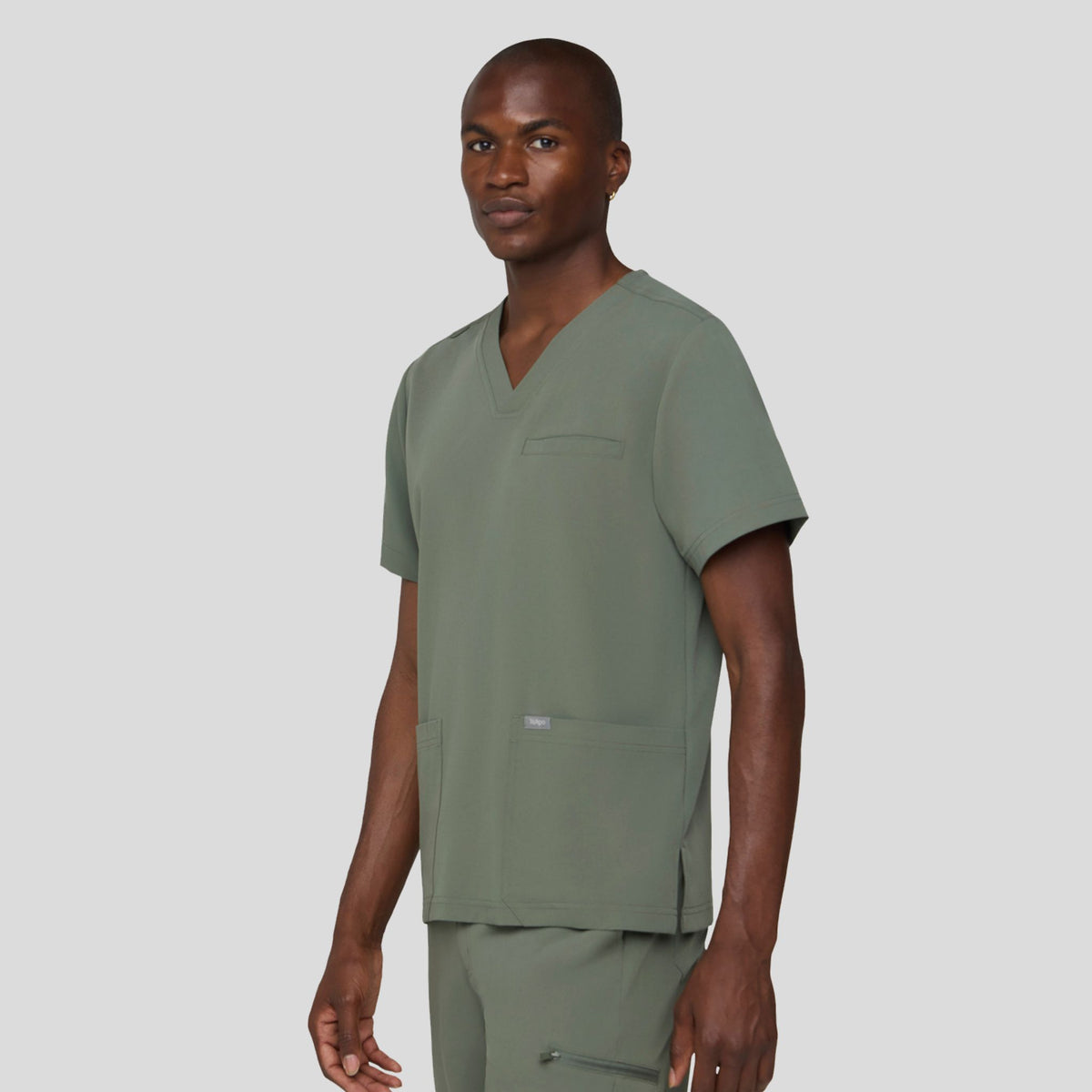 Tempo Men's 3 Pocket V-Neck Top | Olive