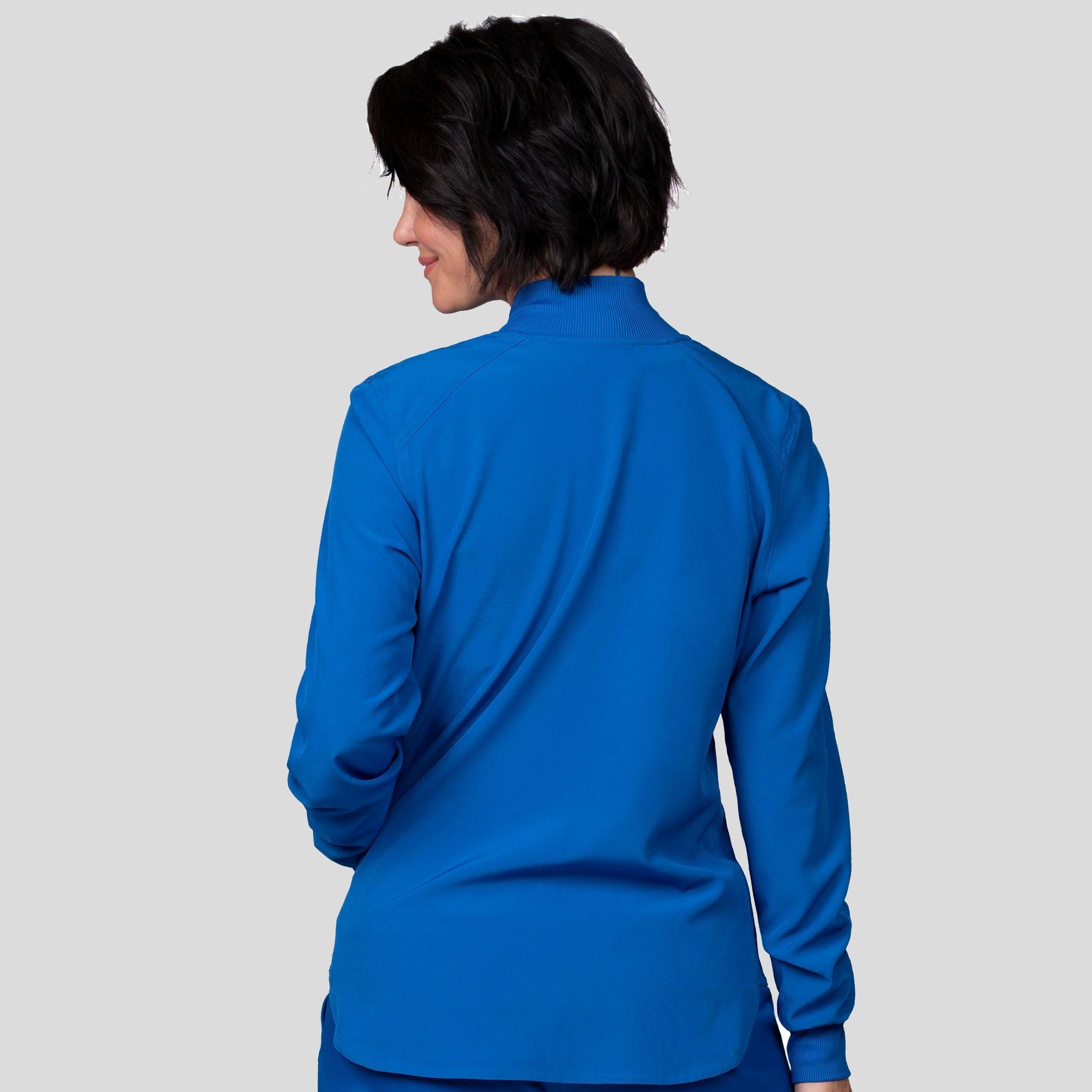 Zavate_AvaTherese_2022_royal_back