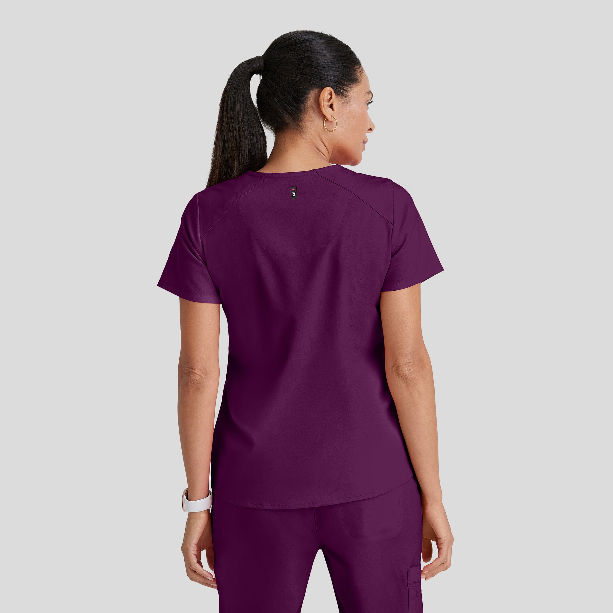 Emma 4-Pocket V-Neck Scrub Top | Wine
