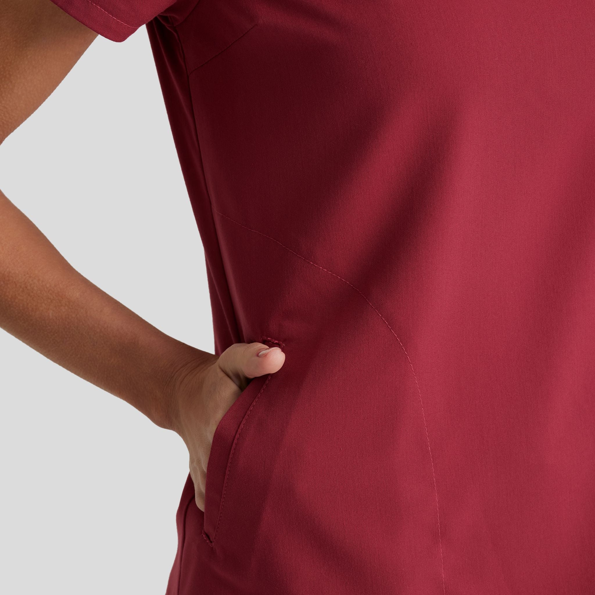 Avery Scrub Top | Maple Red