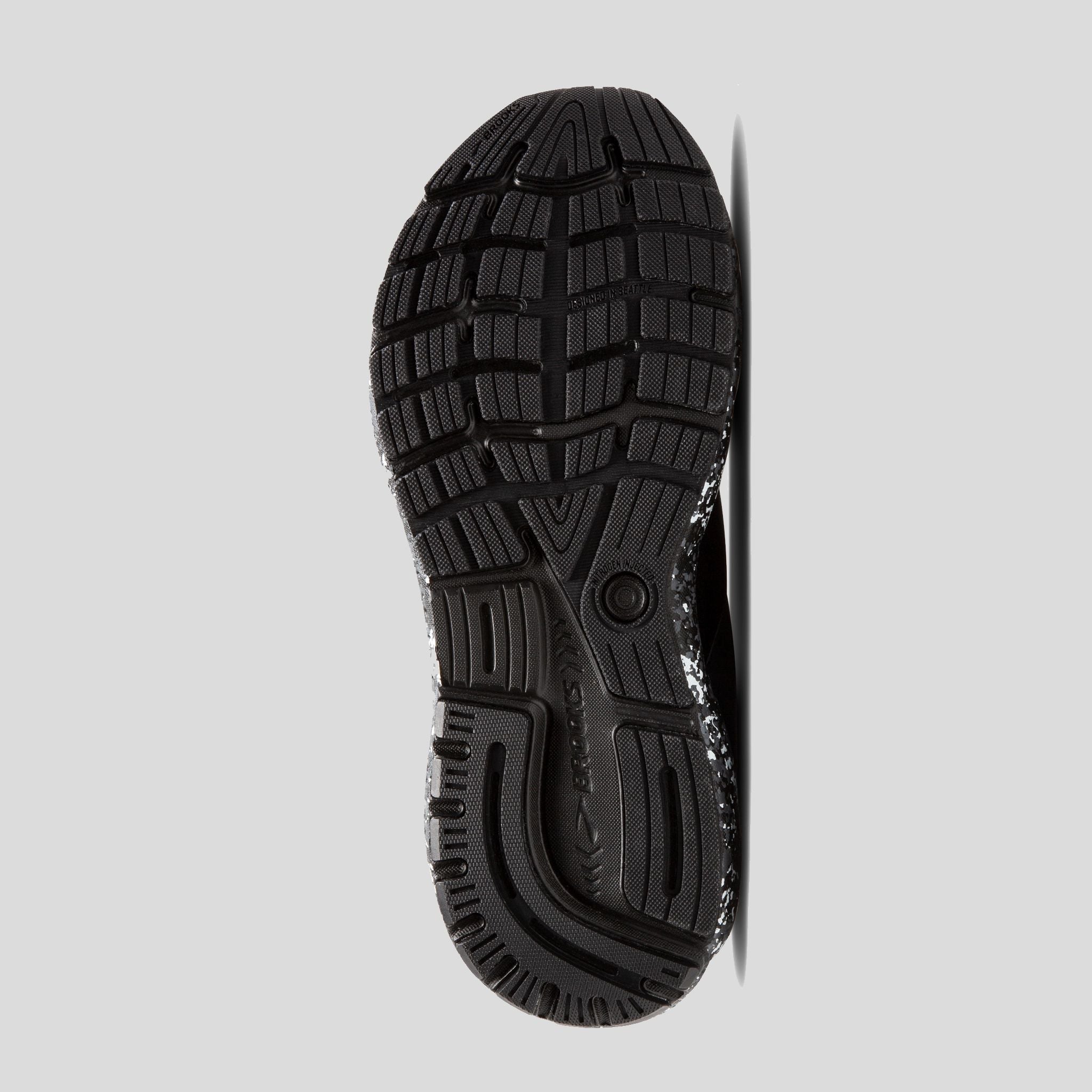 Men's Ghost 16 | Black/Iron/Lava