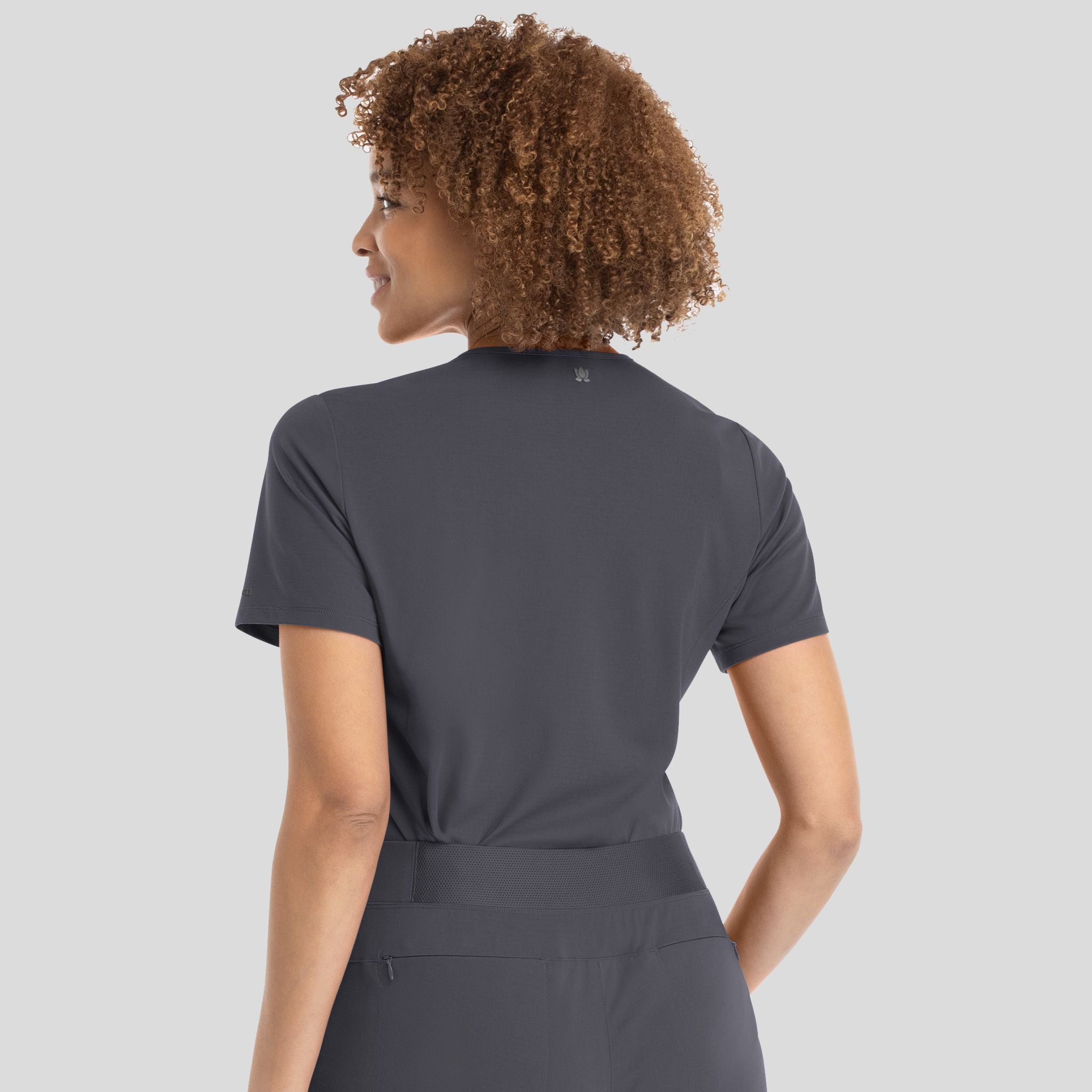 Maevn_Focus_20301_pewter_back