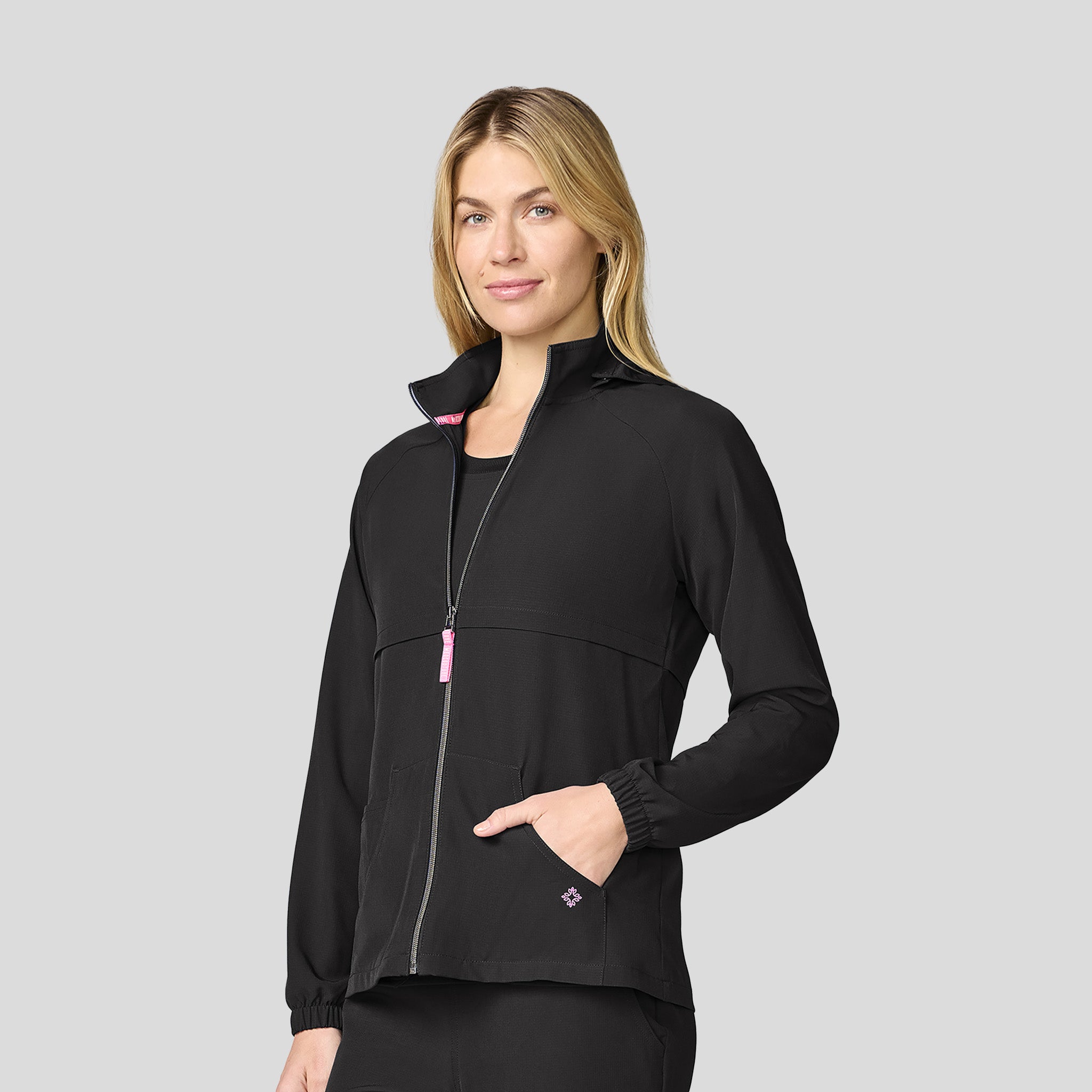 Amp Warm Up Scrub Jacket | Black